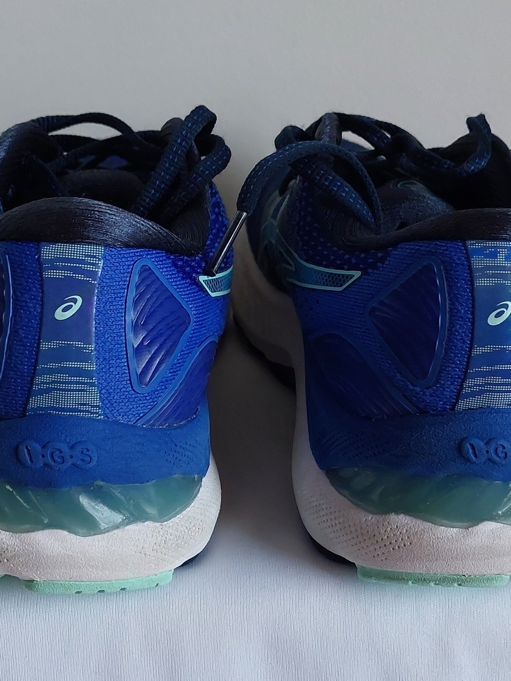 ASICS Gel-Nimbus 23 Running Shoes in Navy & Aqua. Womens 7 M - Picture 5 of 9